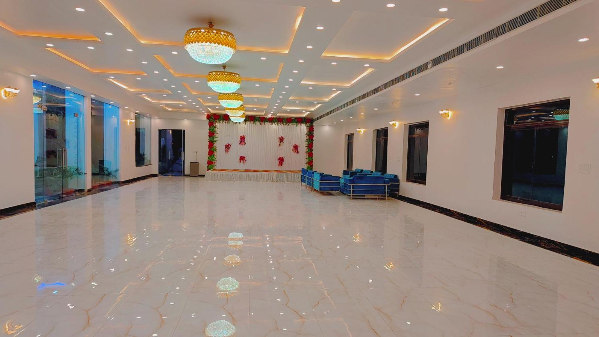 Awadh Samrat Resort Ayodhya Εξωτερικό φωτογραφία