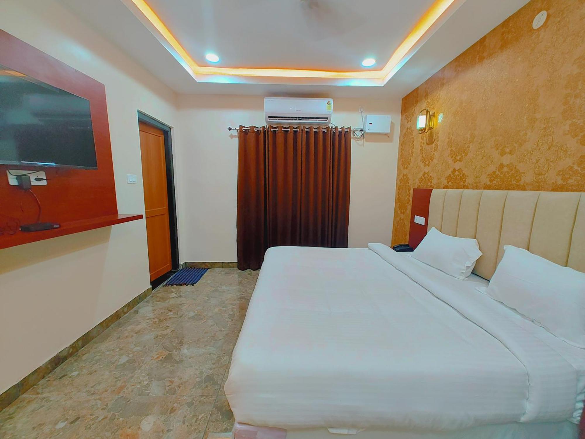 Awadh Samrat Resort Ayodhya Εξωτερικό φωτογραφία