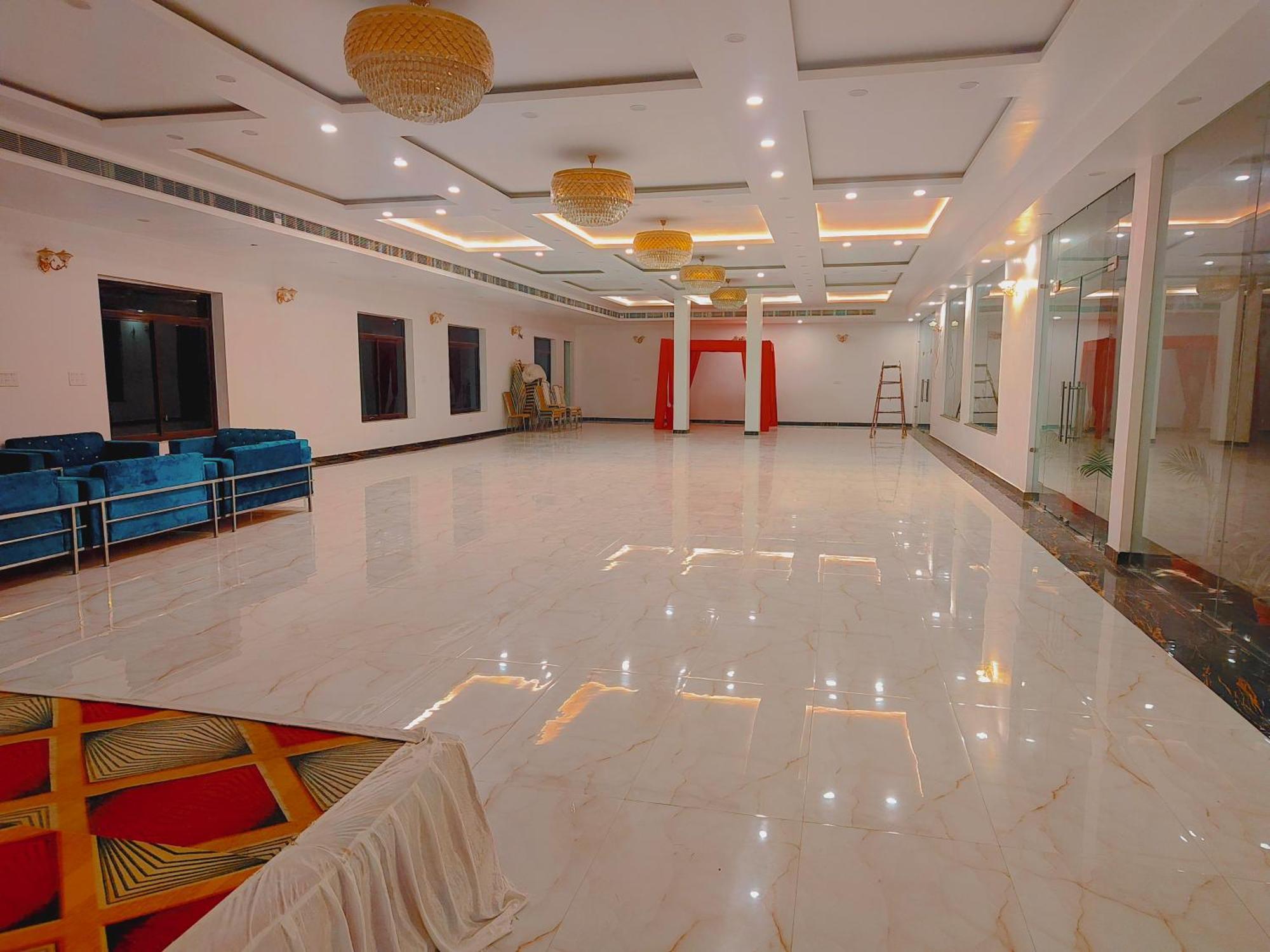 Awadh Samrat Resort Ayodhya Εξωτερικό φωτογραφία