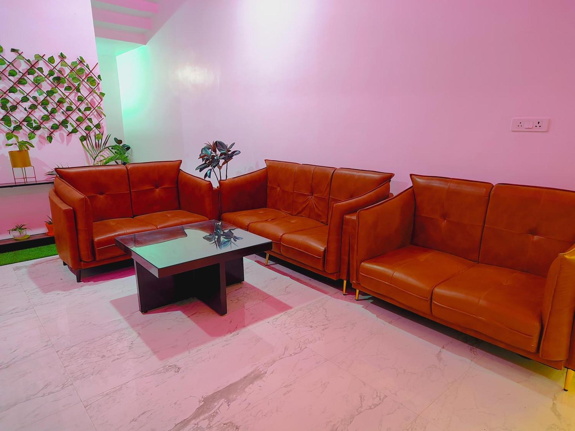 Awadh Samrat Resort Ayodhya Εξωτερικό φωτογραφία