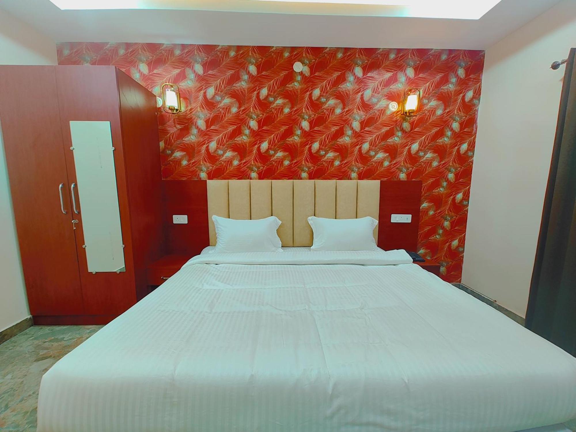 Awadh Samrat Resort Ayodhya Εξωτερικό φωτογραφία