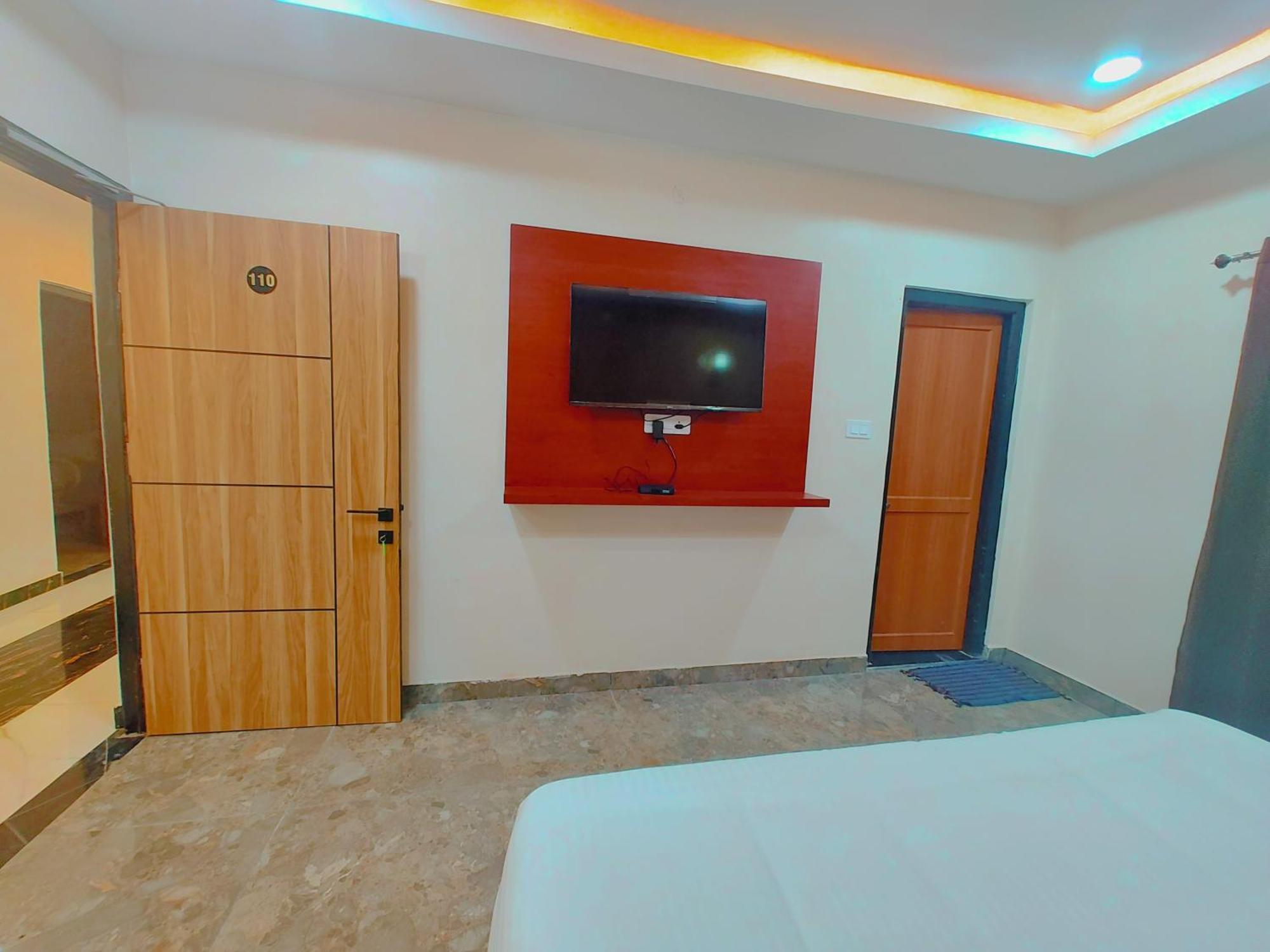 Awadh Samrat Resort Ayodhya Εξωτερικό φωτογραφία