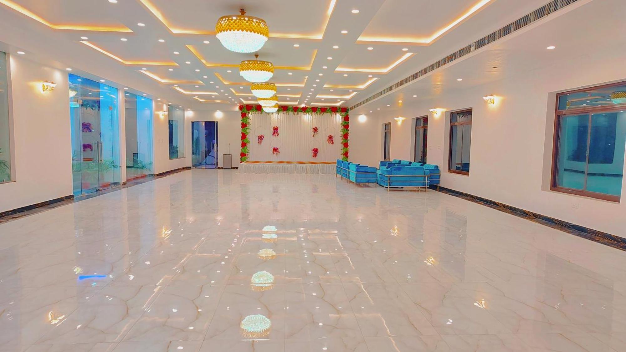 Awadh Samrat Resort Ayodhya Εξωτερικό φωτογραφία